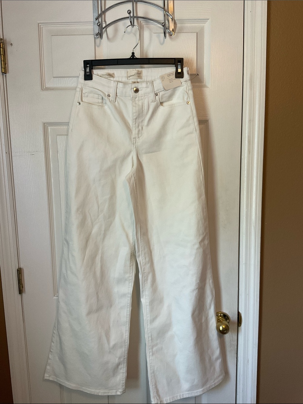Universal Thread Cotton Blend High Rise Women's Flare Leg Denim Pants Size 6 NWT